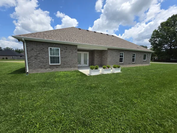 $2,000 | 17 Pinnacle Point Lane, Tullahoma, TN 37388