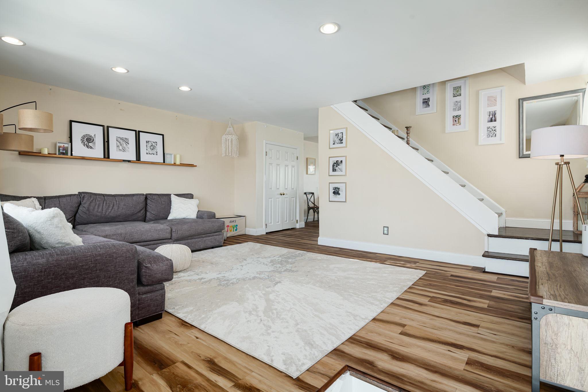 12544 Fedor Road Philadelphia, PA 19154 - Photo 12 of 31