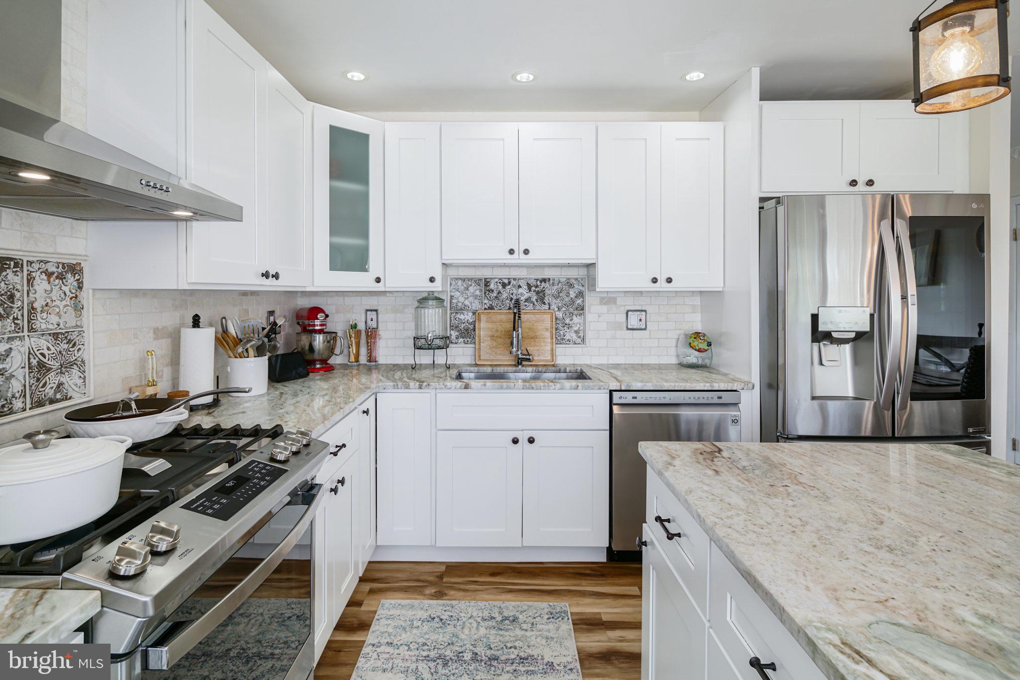 12544 Fedor Road Philadelphia, PA 19154 - Photo 5 of 31