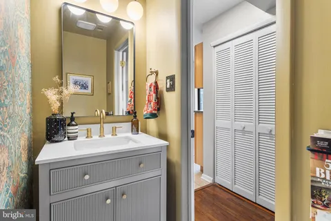 $549,000 | 817 Kater Street, Unit B, Philadelphia, PA 19147
