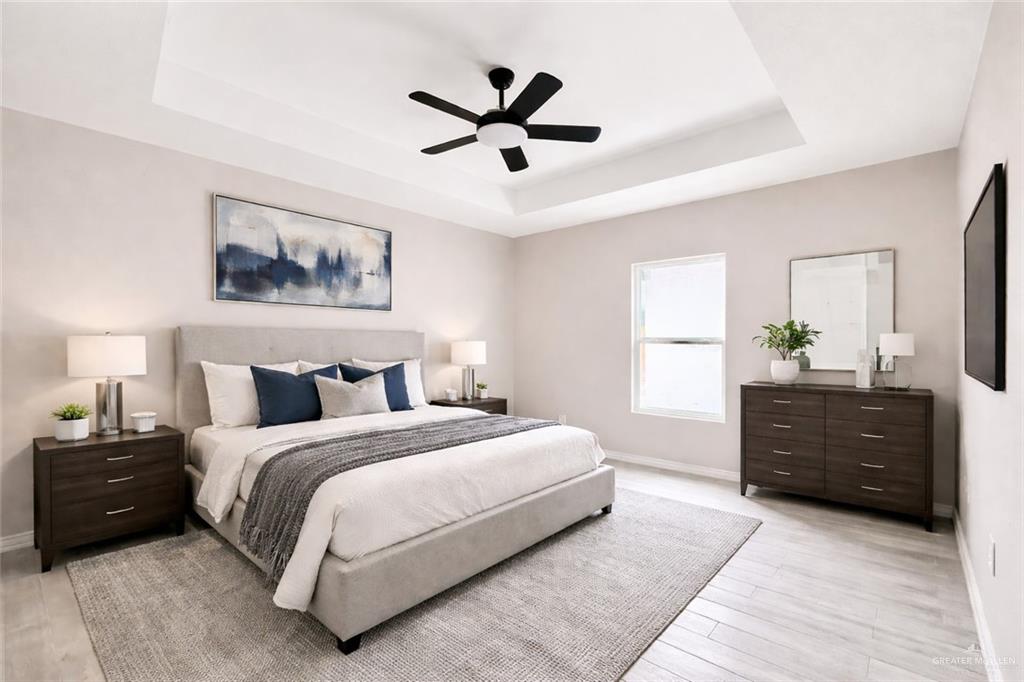 196 Farrell Road, Unit 3 OR 4 Weslaco, TX 78596 - Photo 5 of 11 Enhanced and virtually staged.