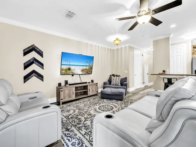 $2,100 | 35 Talon Court, Santa Rosa Beach, FL 32459