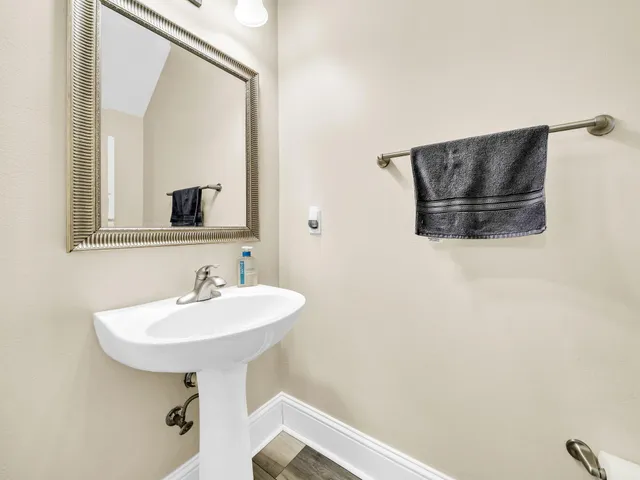 $2,100 | 35 Talon Court, Santa Rosa Beach, FL 32459