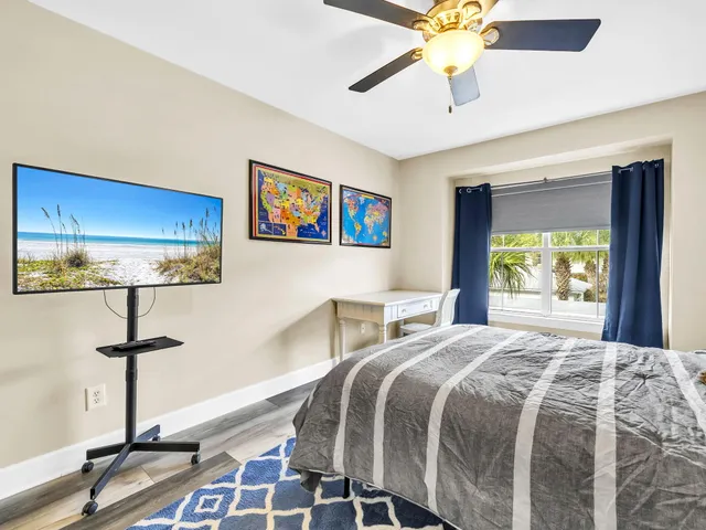 $2,100 | 35 Talon Court, Santa Rosa Beach, FL 32459