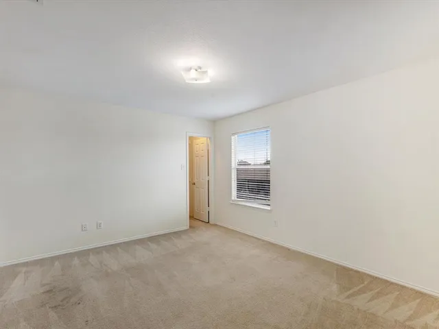 $330,000 | 2009 Cooper Ridge Lane, Heartland, TX 75126