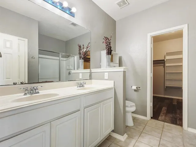 $330,000 | 2009 Cooper Ridge Lane, Heartland, TX 75126