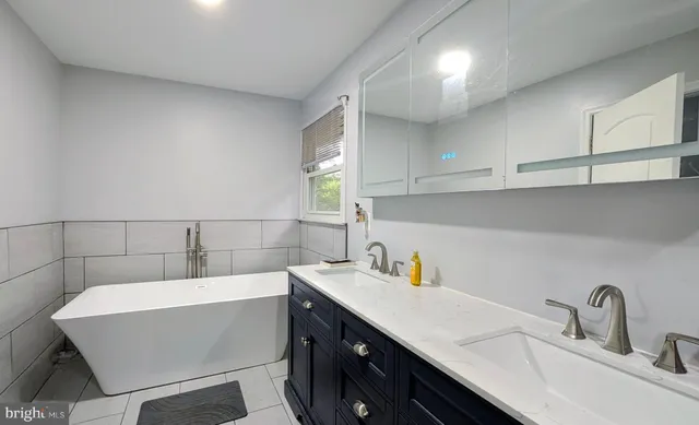 $484,999 | 922 Petinot Place, Stevensville, MD 21666