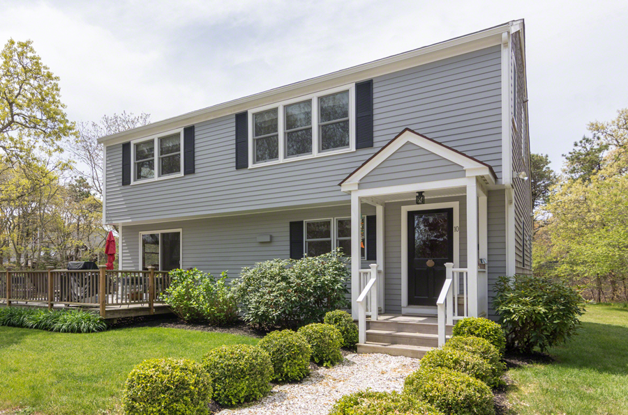 10 Duarte Circle Edgartown, MA 02539 - Photo 2 of 25 Front Entrance with Brick Walkway Leading to Front Door