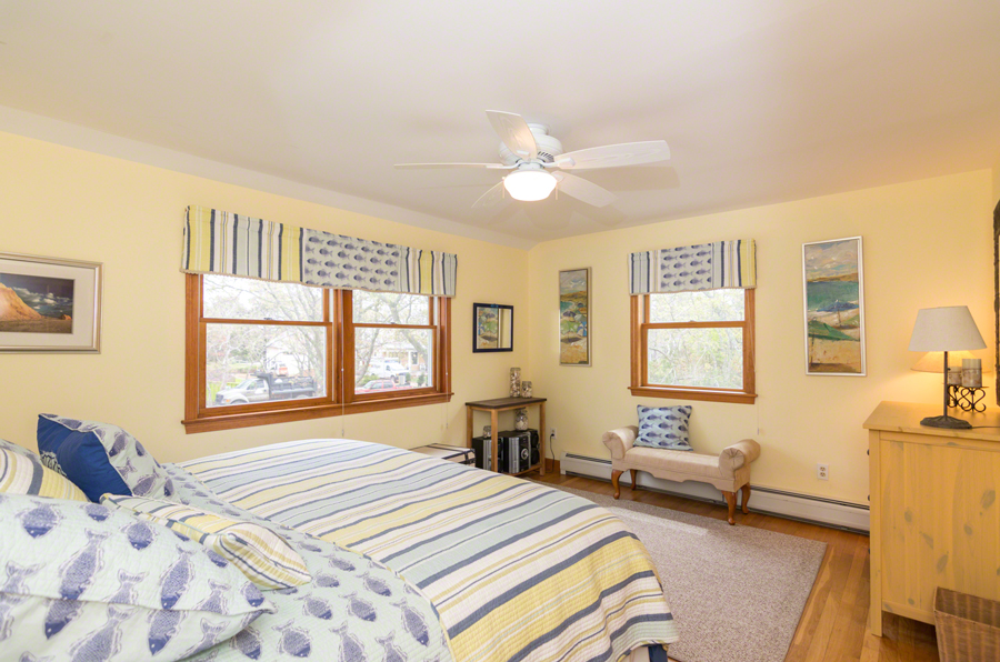 10 Duarte Circle Edgartown, MA 02539 - Photo 21 of 25 Bedroom #3 - Second Floor