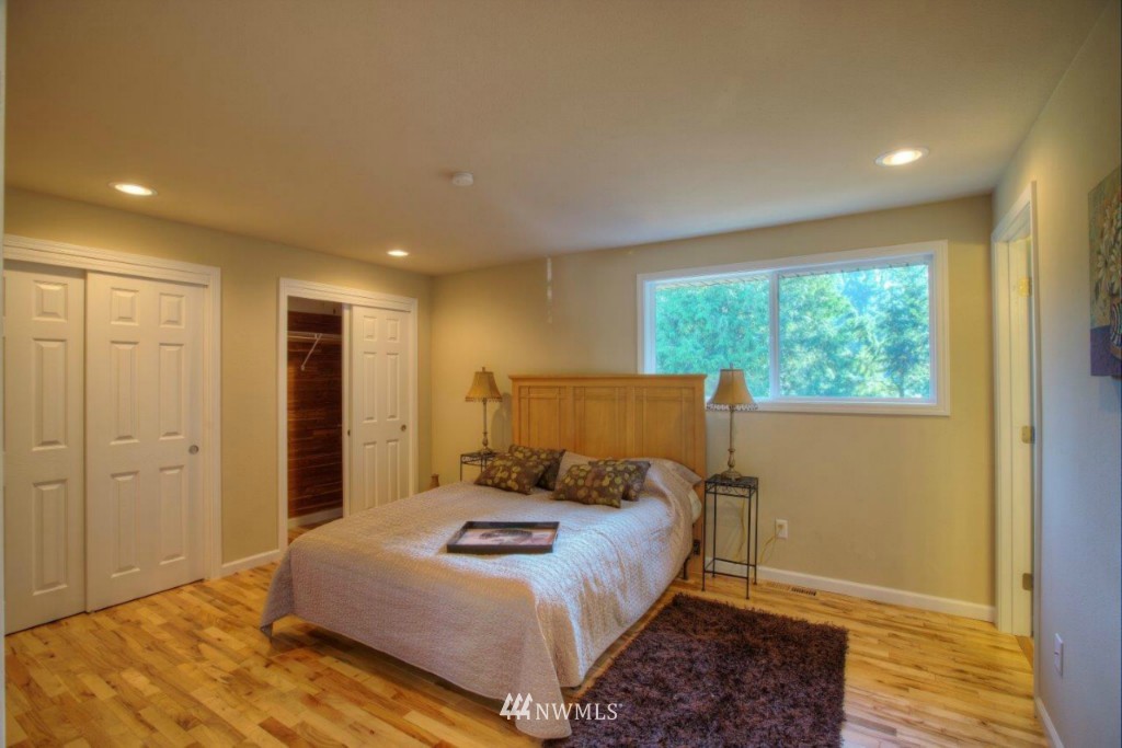14228 145th Place Southeast Renton, WA 98059 - Photo 11 of 15 Gallery Image 11