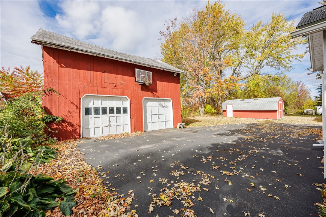 2503 Canandaigua Road Macedon, NY 14502 - Photo 2 of 24