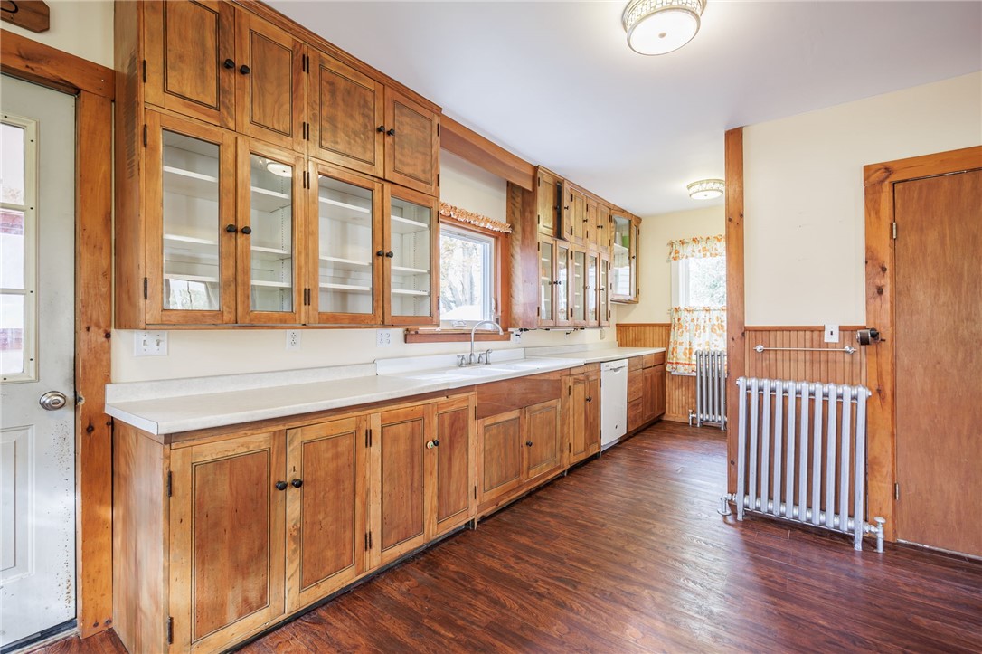 2503 Canandaigua Road Macedon, NY 14502 - Photo 7 of 24