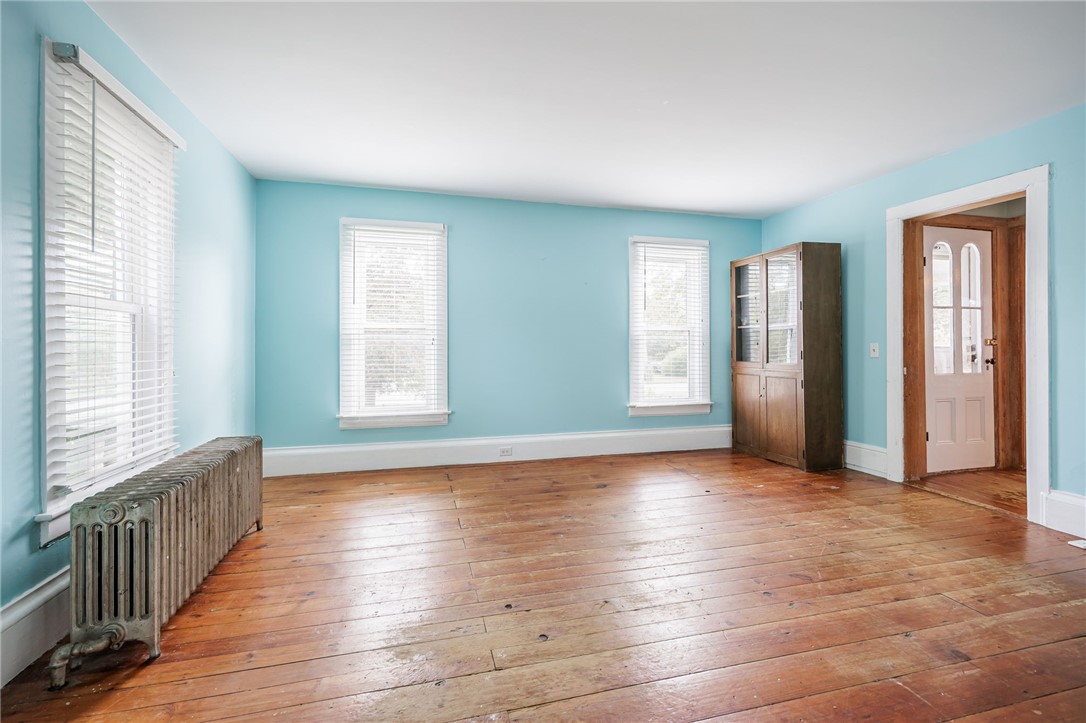 2503 Canandaigua Road Macedon, NY 14502 - Photo 10 of 24