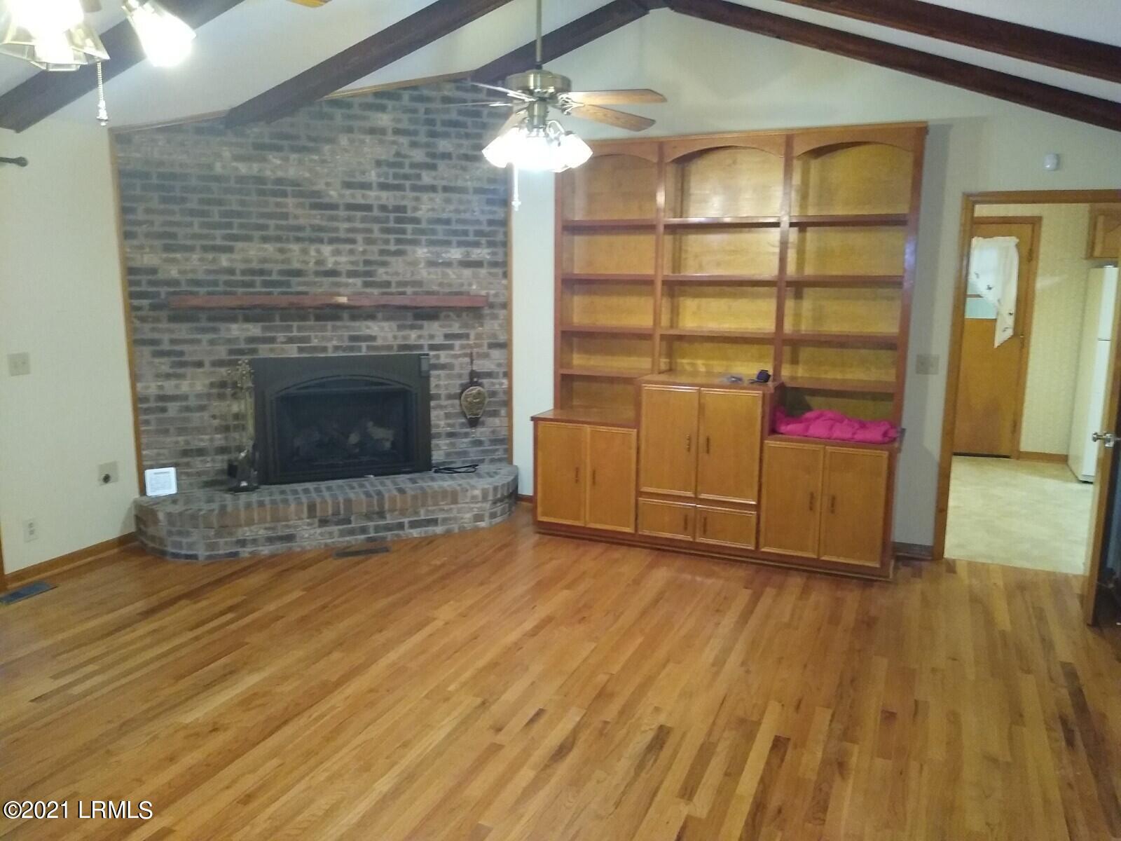 6039 Vaux Road Beaufort, SC 29906 - Photo 6 of 18 6039vaux12