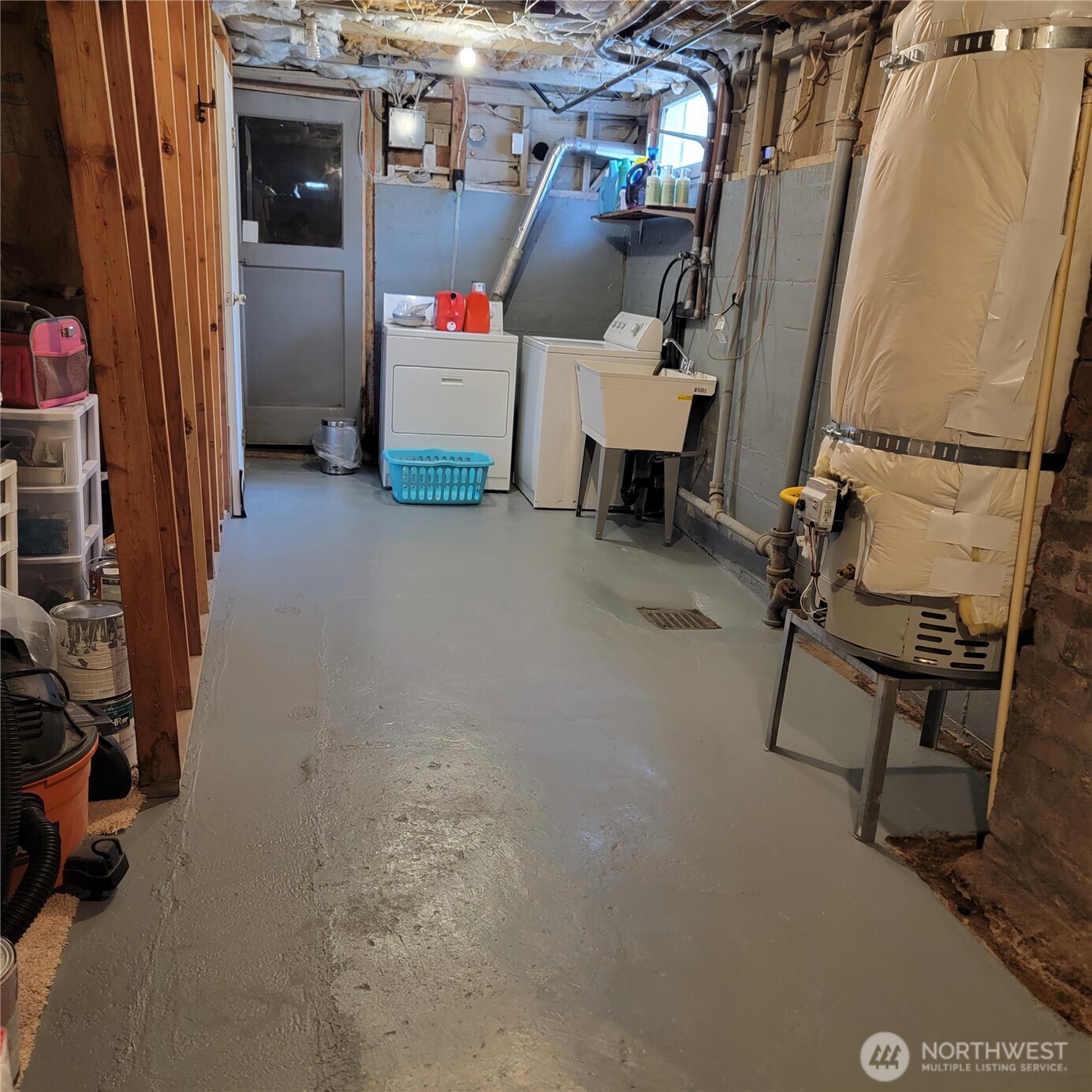 810 33rd Street Everett, WA 98201 - Photo 36 of 39 a view of storage and utility room