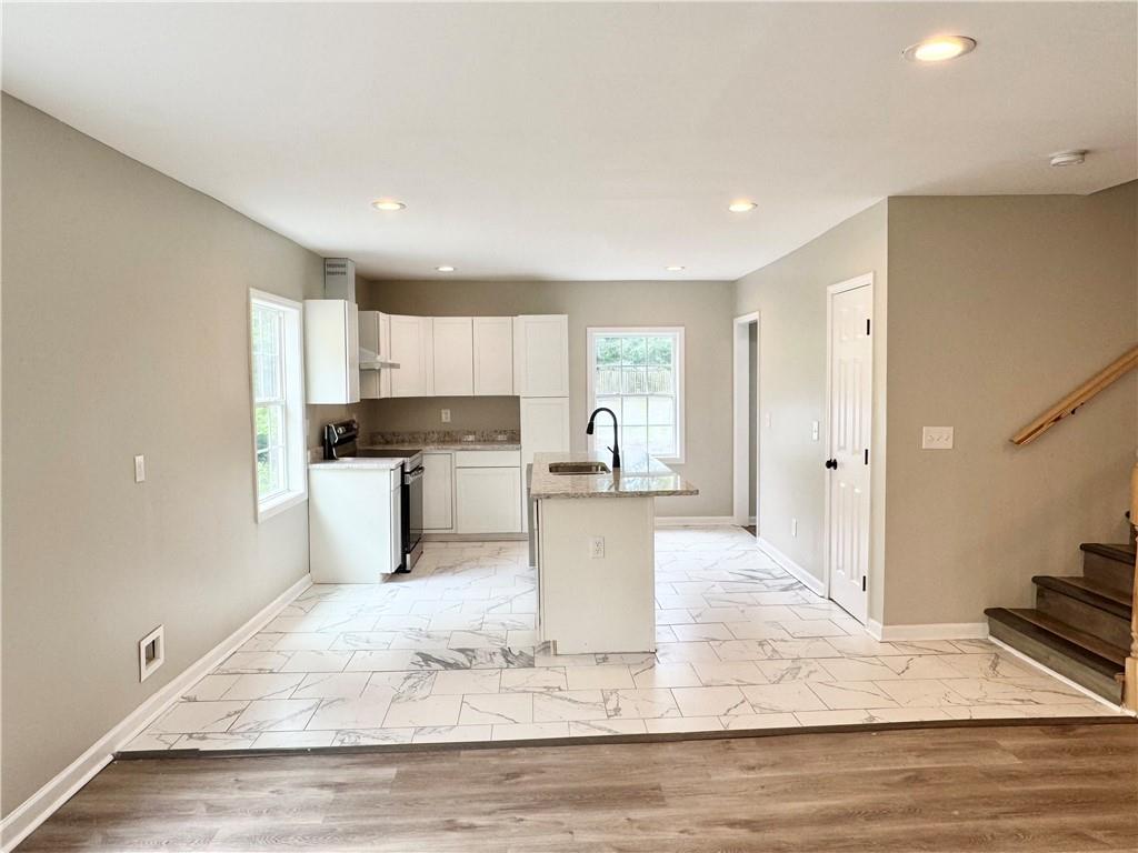 1770 Temple Avenue Atlanta, GA 30337 - Photo 2 of 37