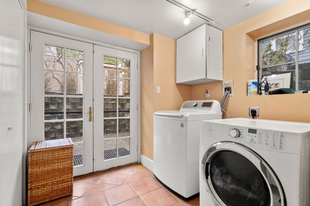 136 Appleton Street, Unit 1 Cambridge, MA 02138 - Photo 12 of 16