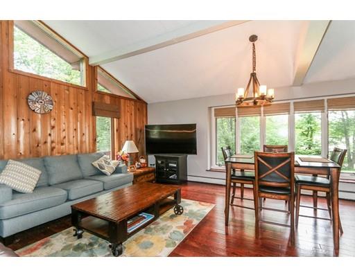 347 Glendale Road Wilbraham, MA 01095 - Photo 4 of 30 Gallery Image 4