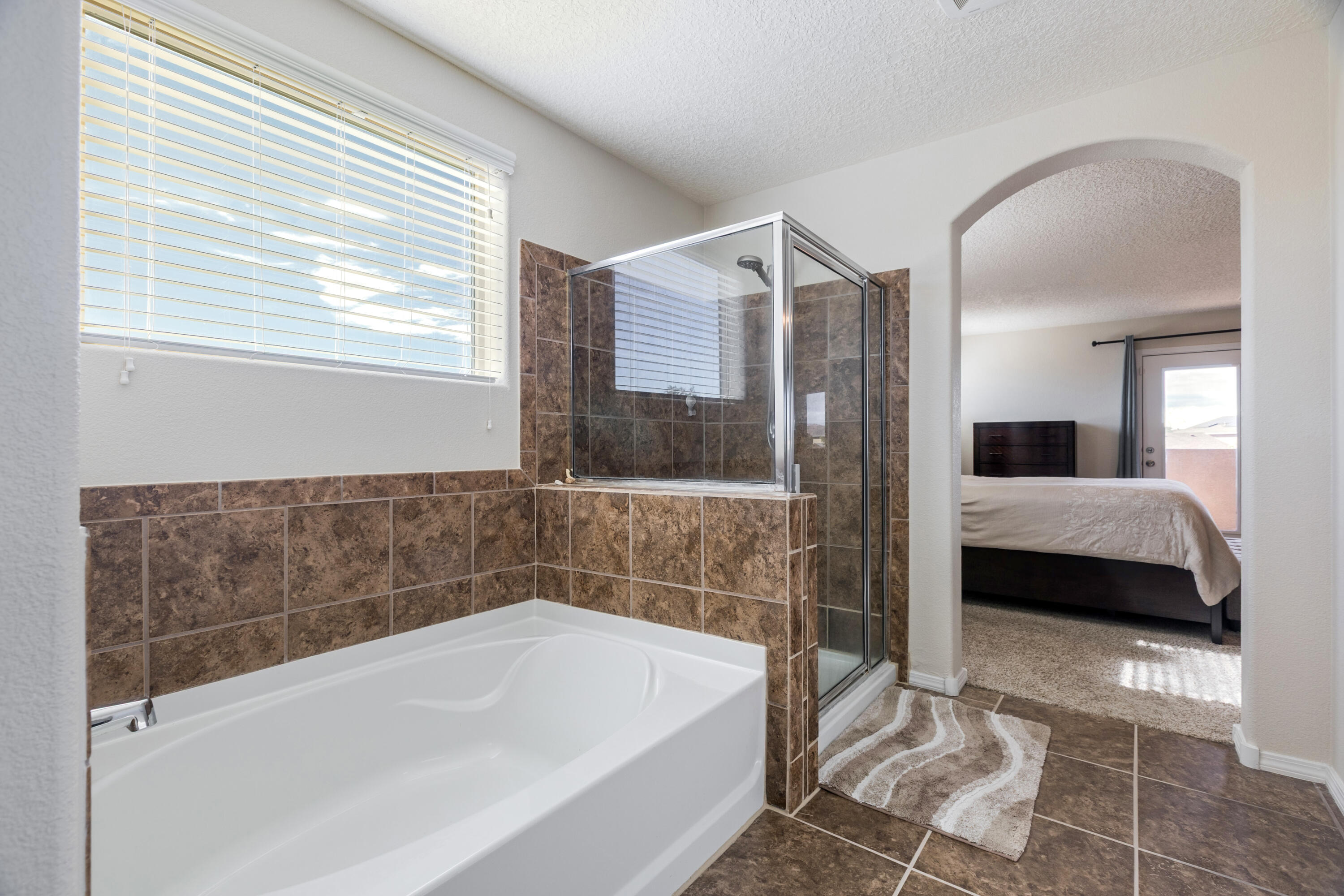 2706 Camacho Road Southeast Rio Rancho, NM 87124 - Photo 20 of 45 Gallery Image 20