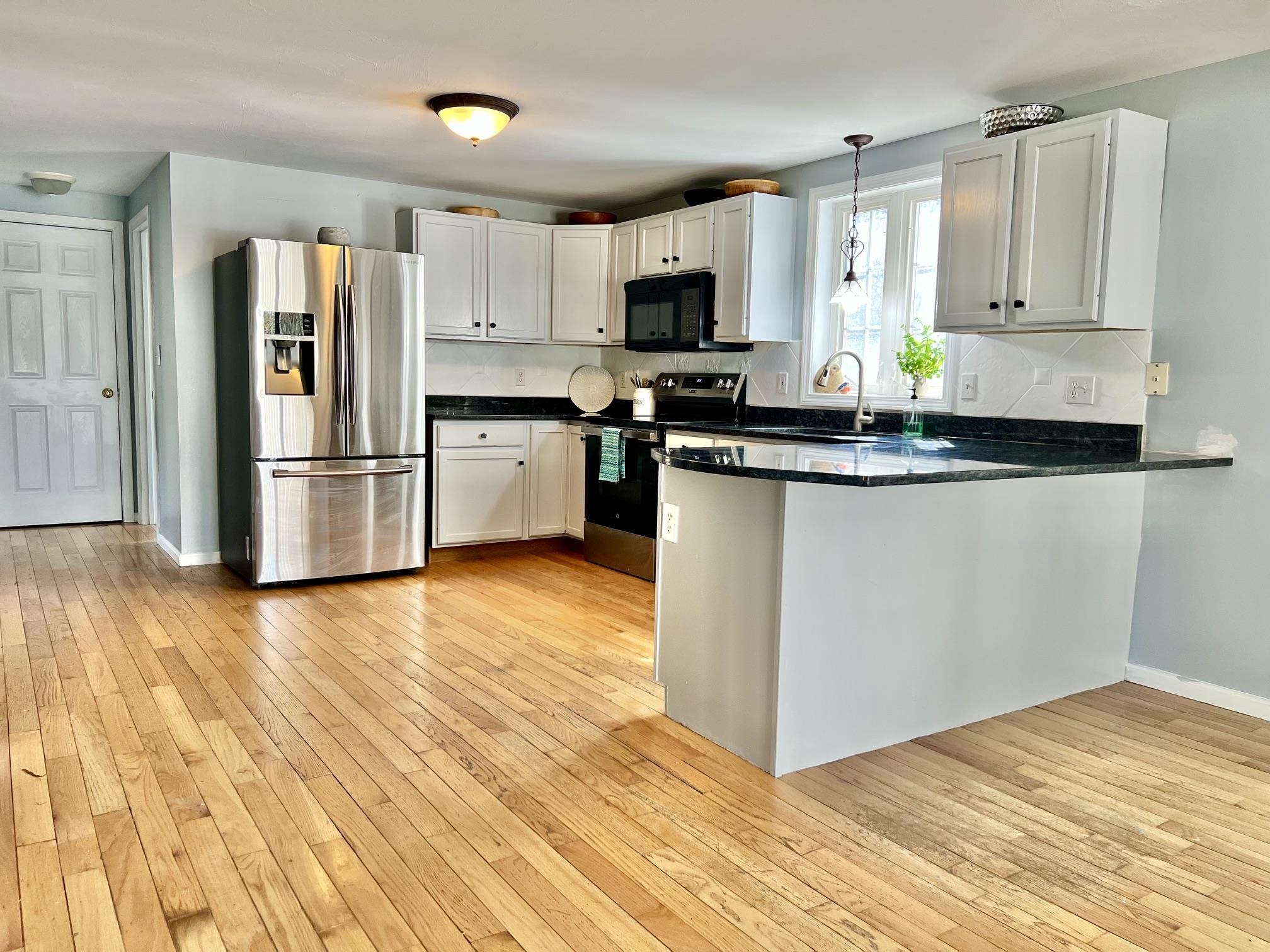 255 Stable Road Milford, NH 03055 - Photo 4 of 33