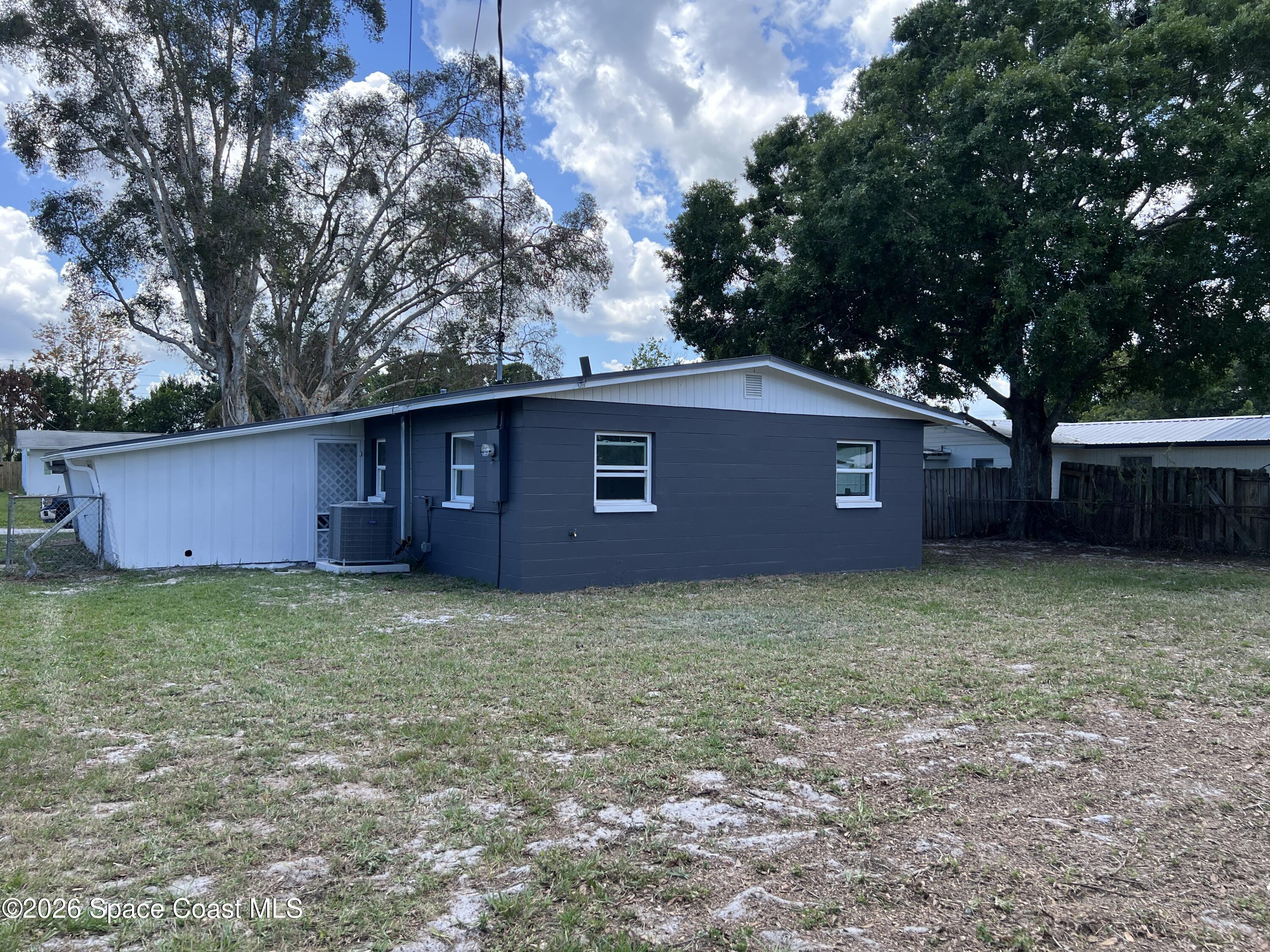 2578 Coventry Road Melbourne, FL 32935 - Photo 22 of 23 IMG_6344