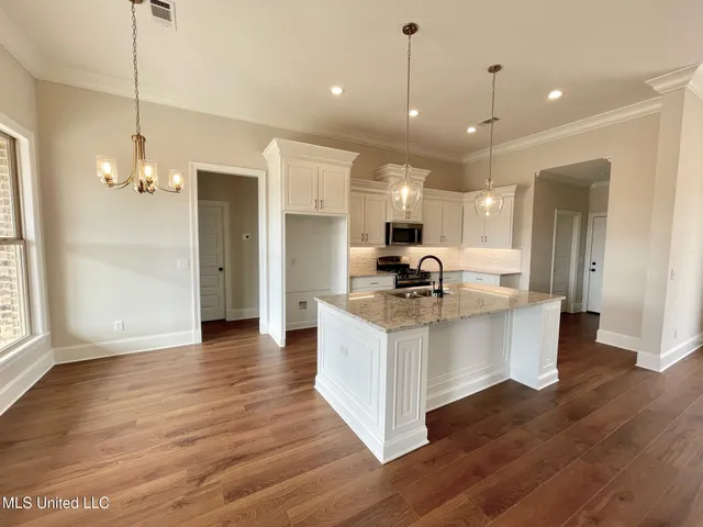 $356,000 | 200 Azure Drive, Canton, MS 39046