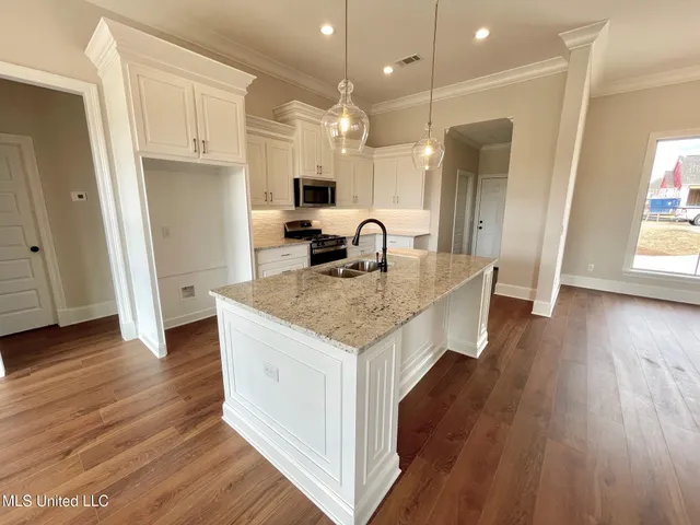 $356,000 | 200 Azure Drive, Canton, MS 39046