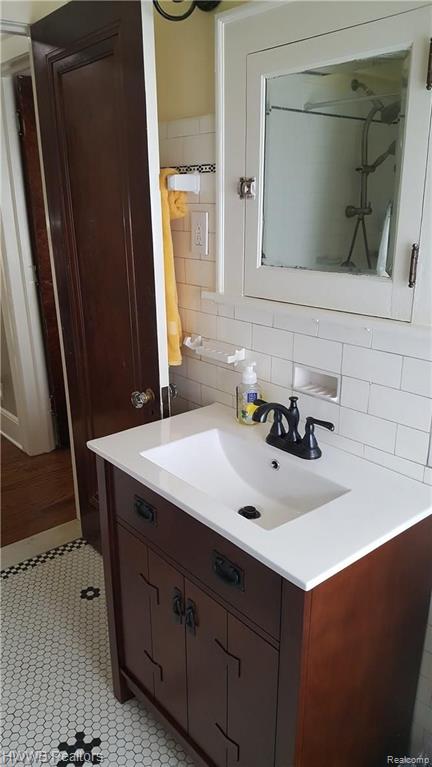 912 Barrington Road Grosse Pointe Park, MI 48230 - Photo 24 of 26