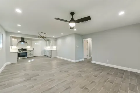 $199,000 | 8925 Everglade Drive, Houston, TX 77078
