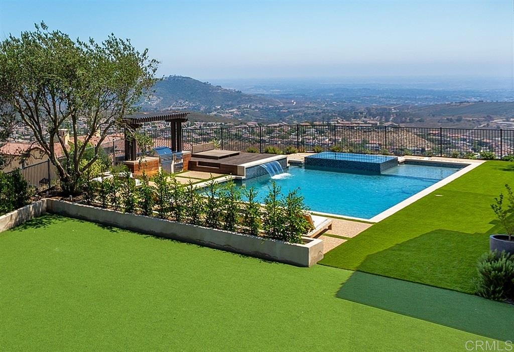 917 Pearl Drive San Marcos, CA 92078 - Photo 8 of 25