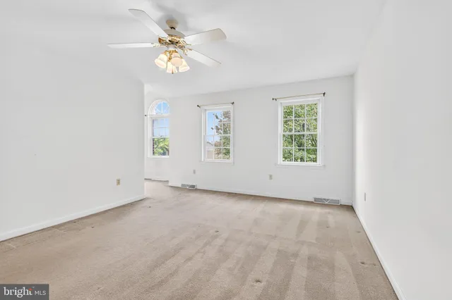 $379,000 | 2934 Ridings Way, York, PA 17408