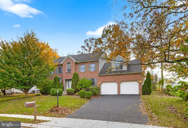 $379,000 | 2934 Ridings Way, York, PA 17408