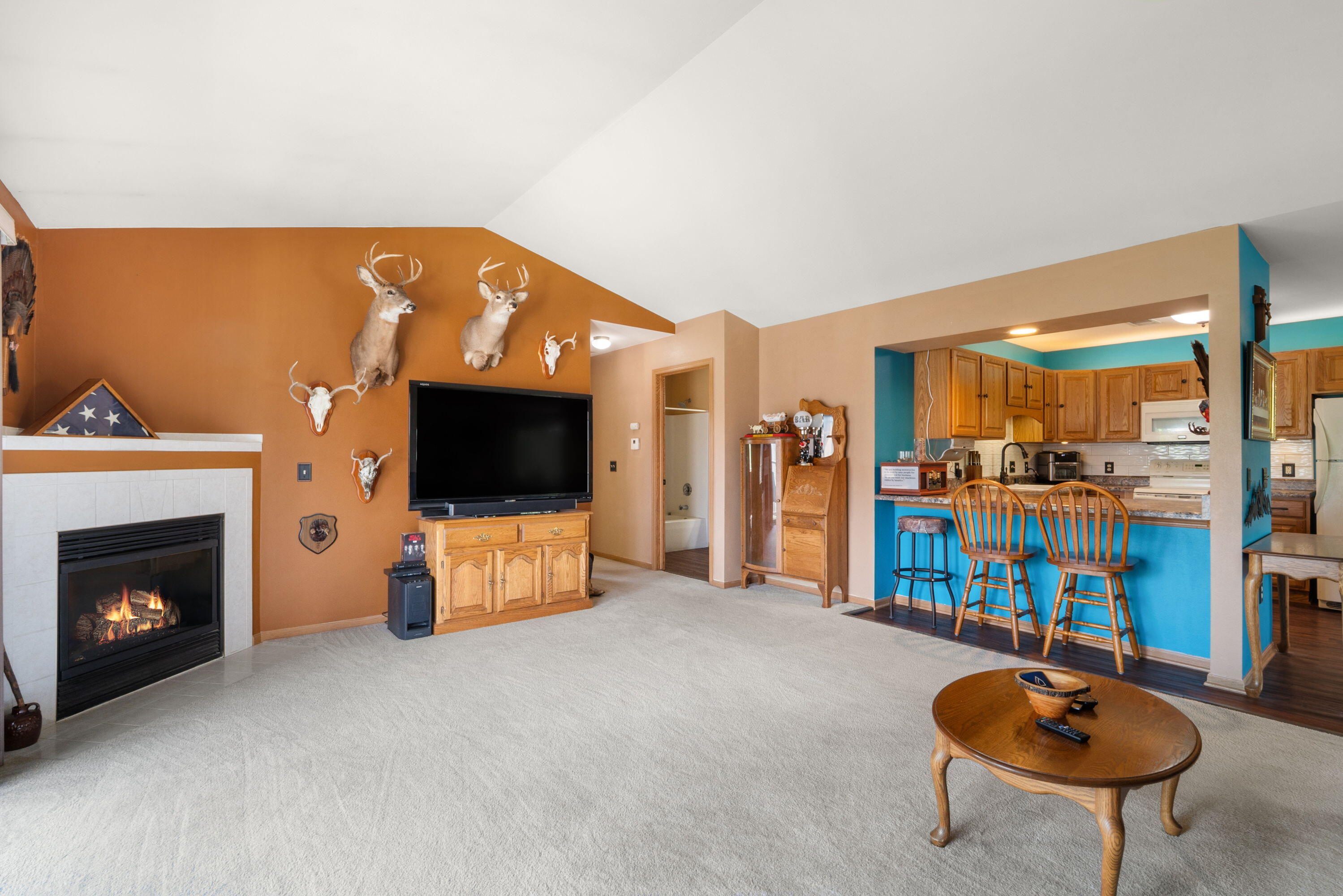 951 Spring Court Newburg, WI 53095 - Photo 8 of 20 5_imgDSC04623