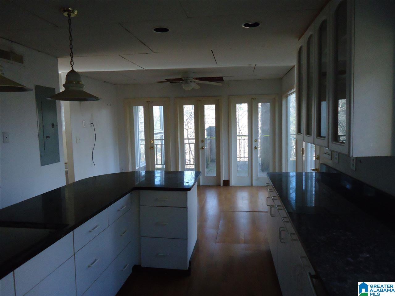 3741 Colchester Road Birmingham, AL 35223 - Photo 5 of 21