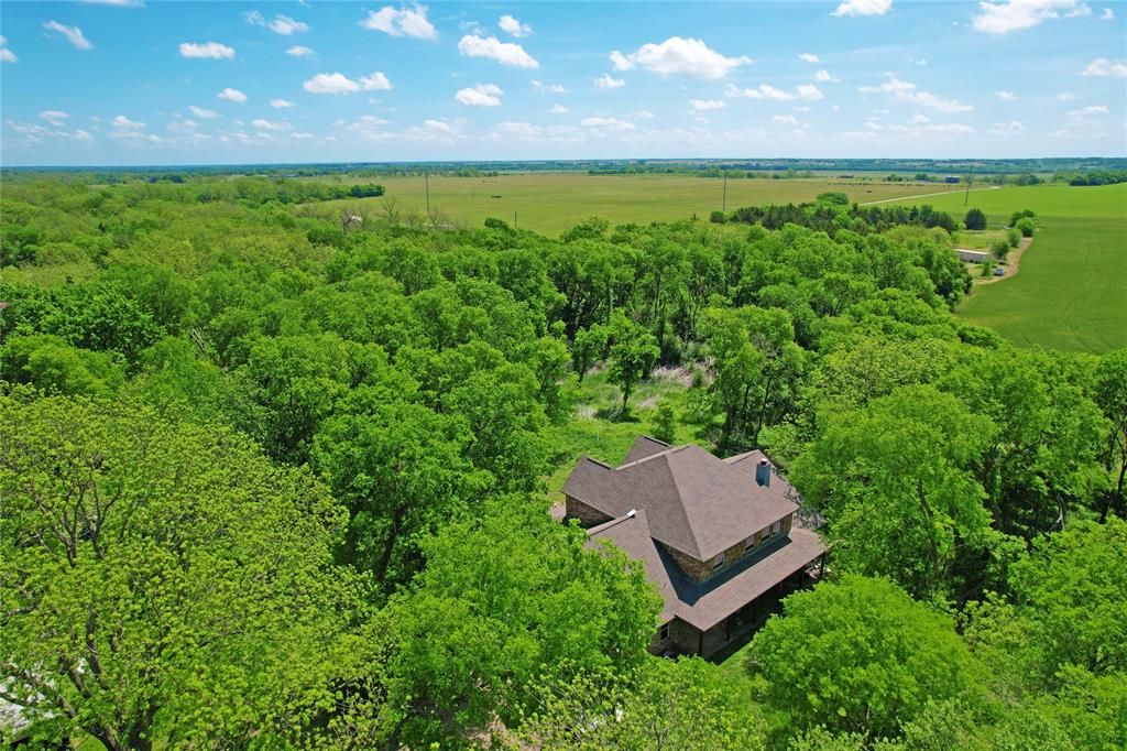 655 St Clair Road Ennis, TX 75119 - Photo 5 of 31
