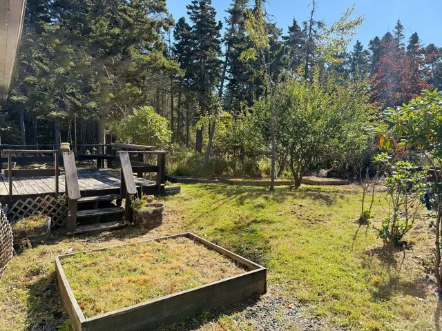 $122,500 | 10 Western Ledge Road, Gouldsboro, ME 04624