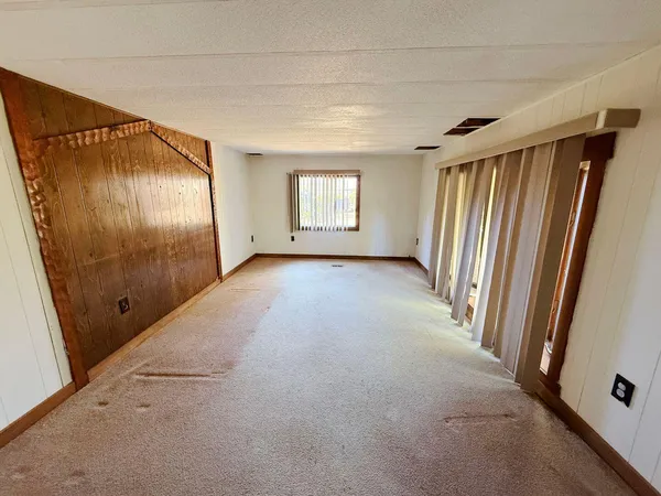 $99,900 | 10 Western Ledge Road, Gouldsboro, ME 04624