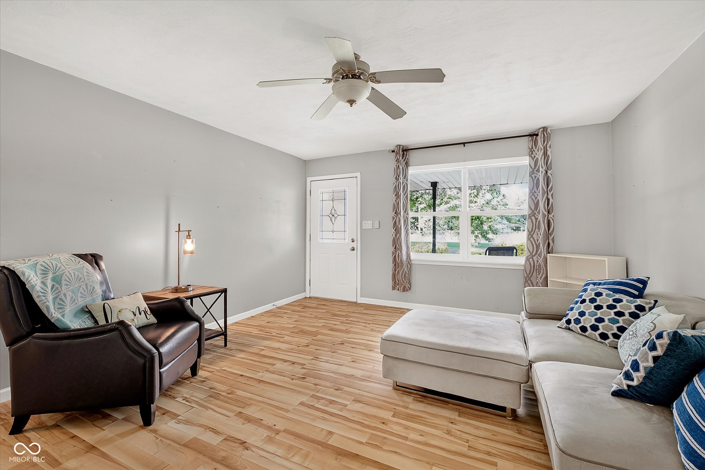 7301 South Franklin Road Indianapolis, IN 46259 - Photo 4 of 33 Gallery Image 4
