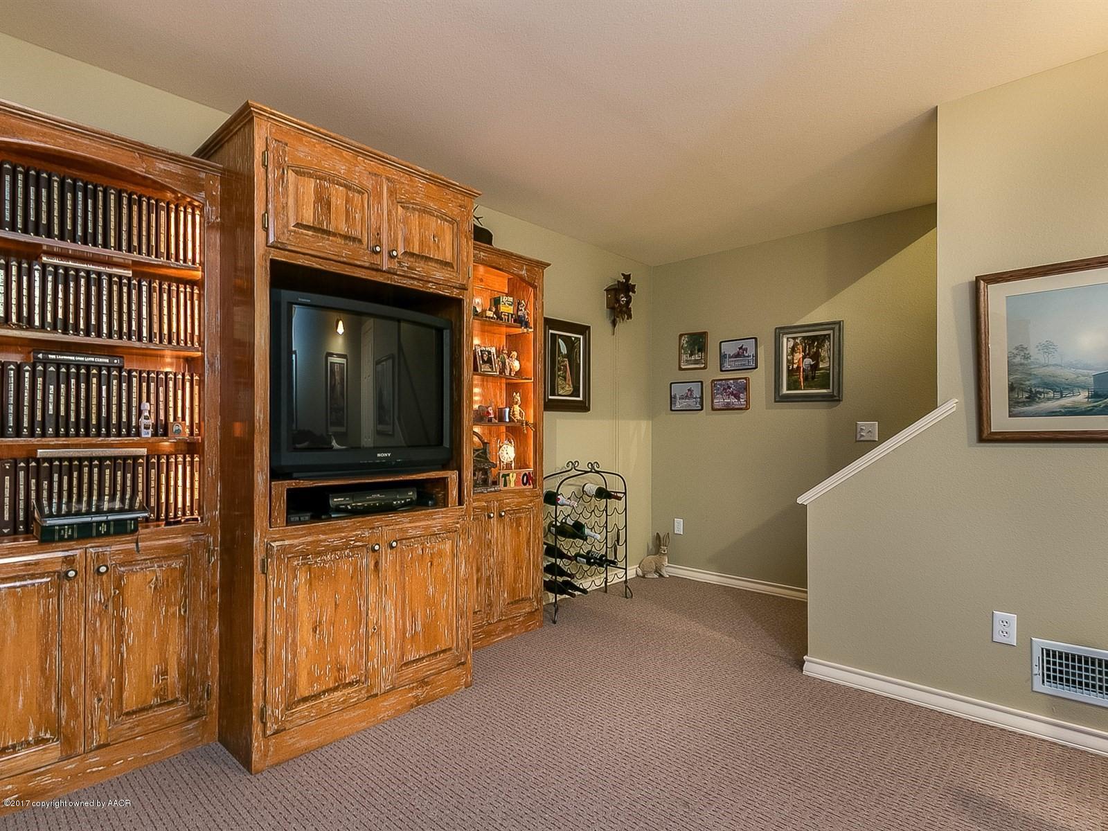 509 Fox Ridge Road Amarillo, TX 79118 - Photo 27 of 55 a view of a livingroom with furniture and staircase