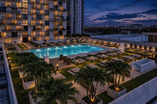 $560,000 | 5252 Northwest 85th Avenue, Unit 1410, Doral, FL 33166