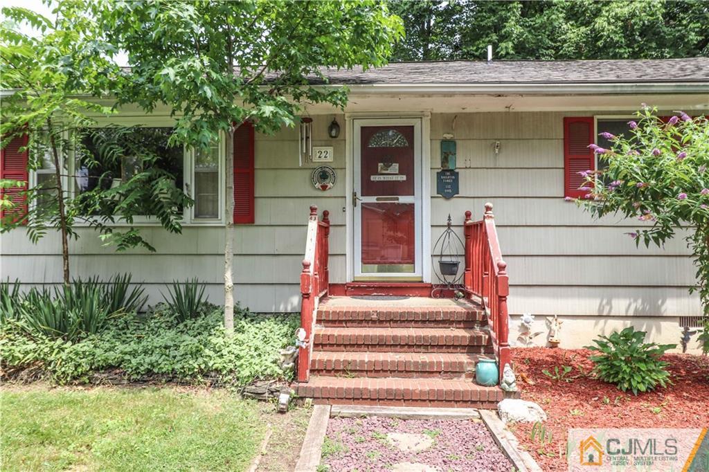 22 Hillsdale Road Edison, NJ 08820 - Photo 3 of 22 Gallery Image 3