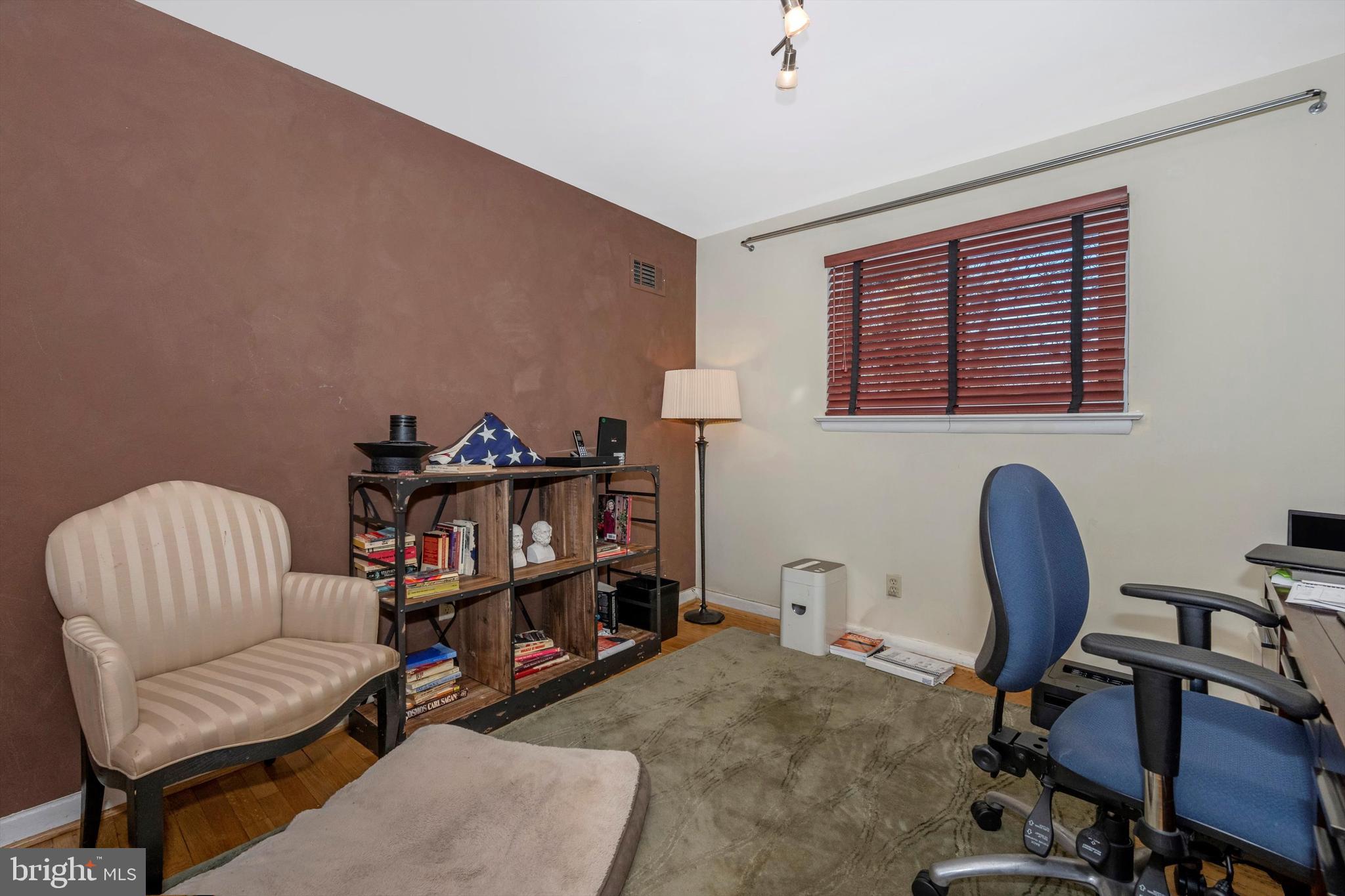 6604 Greyswood Road Bethesda, MD 20817 - Photo 23 of 61 Gallery Image 23