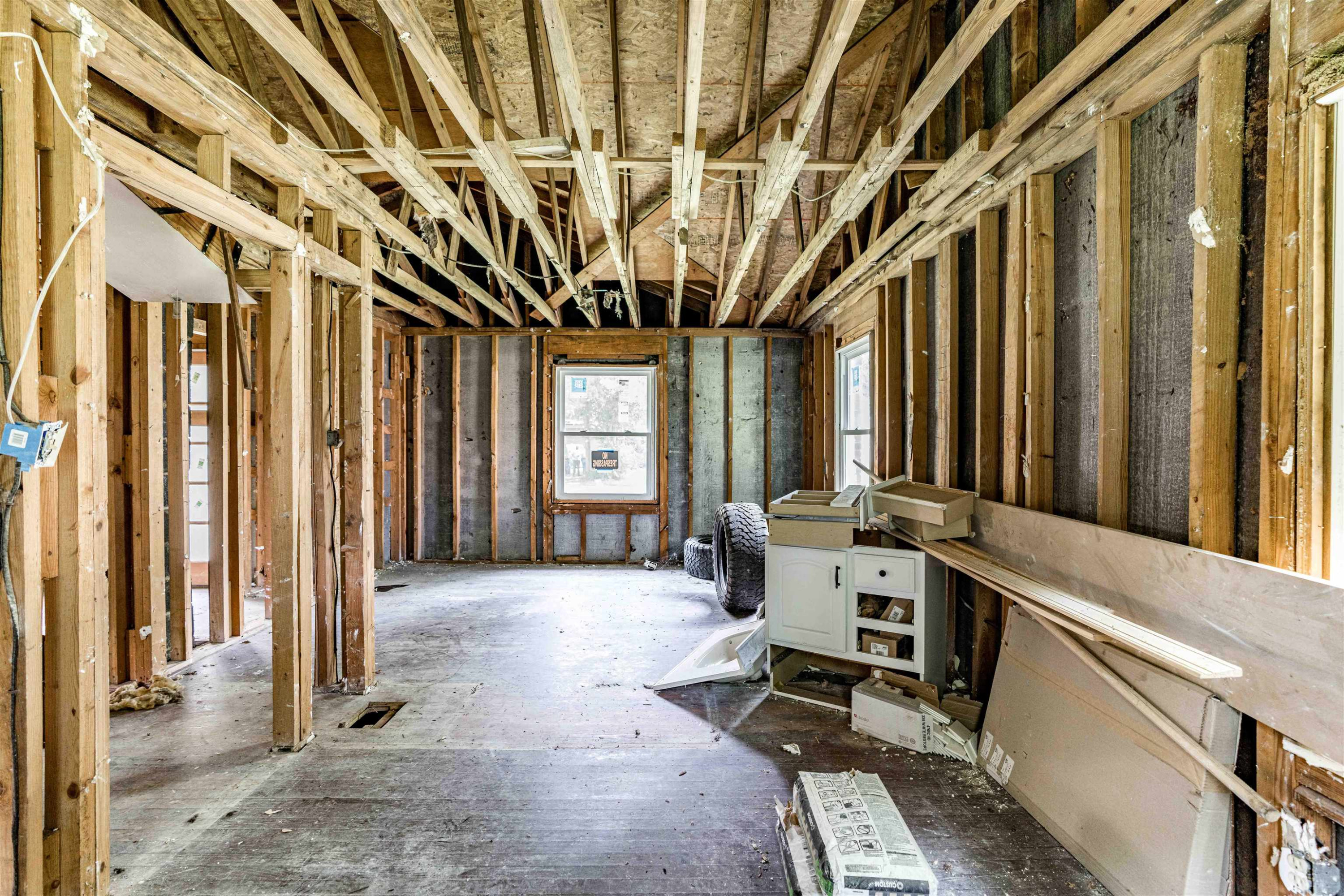 405 Lamont Street Raleigh, NC 27610 - Photo 5 of 16 Photo 5