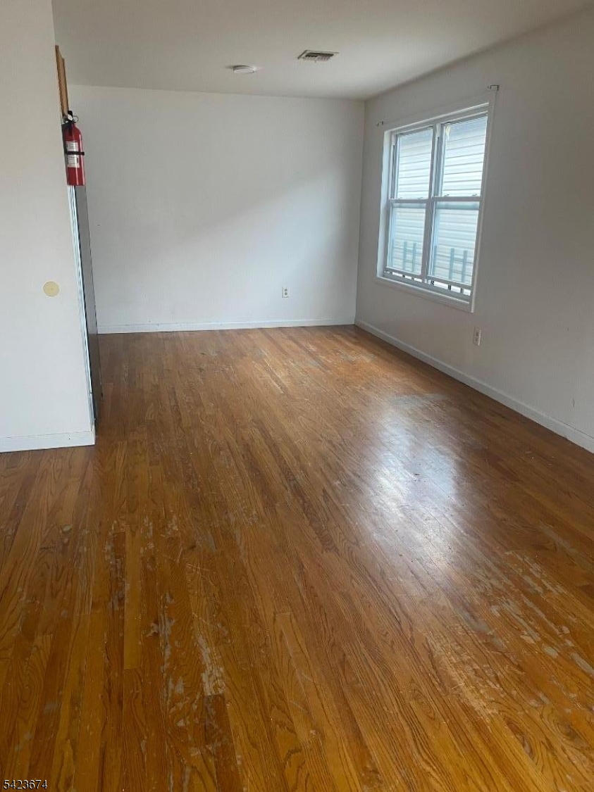 939 Anna Street, Unit 2 Elizabeth, NJ 07201 - Photo 3 of 16