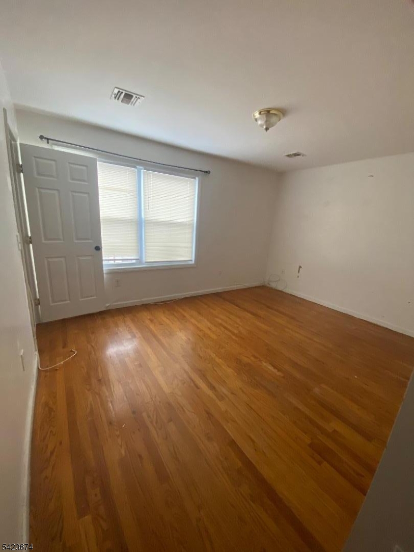 939 Anna Street, Unit 2 Elizabeth, NJ 07201 - Photo 9 of 16