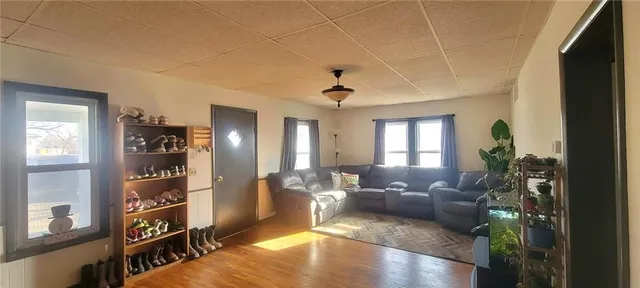 $109,999 | 120 South 3rd Street, Humboldt, KS 66748