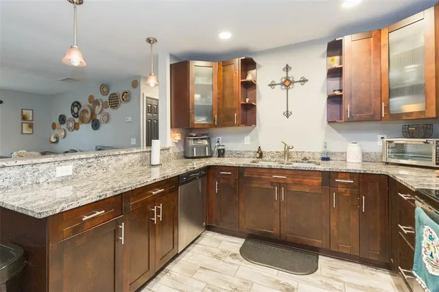 $279,900 | 33437 Westwood Drive, Dade City, FL 33523