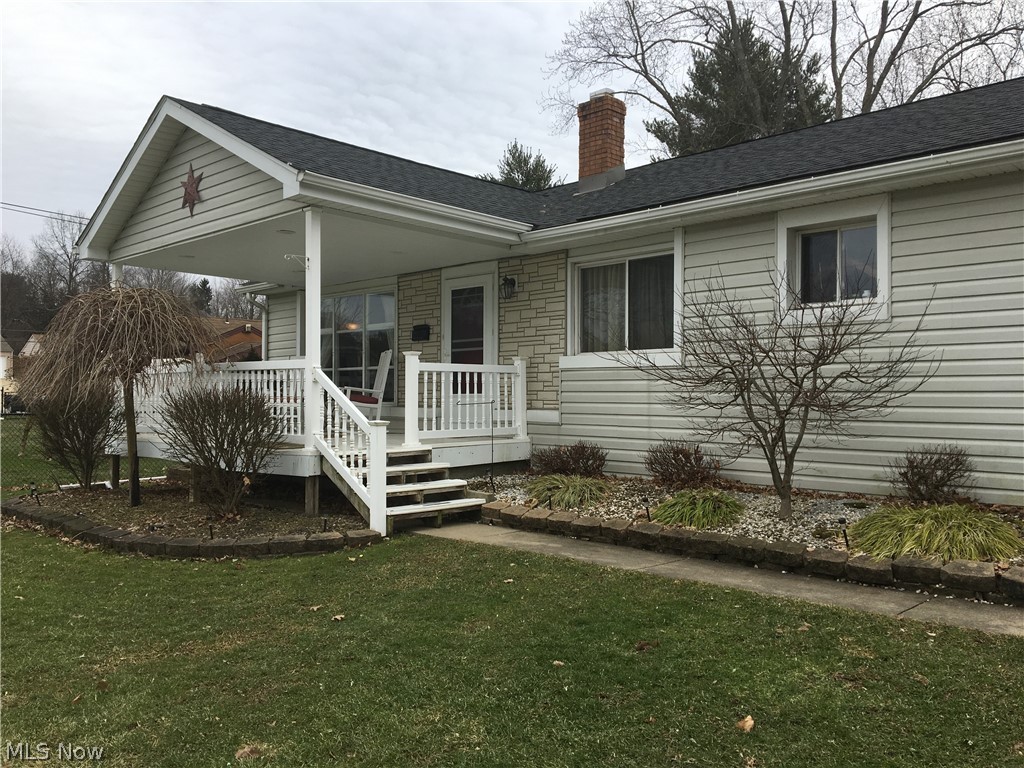 2403 Canfield Road Youngstown, OH 44511 - Photo 2 of 13 Gallery Image 2