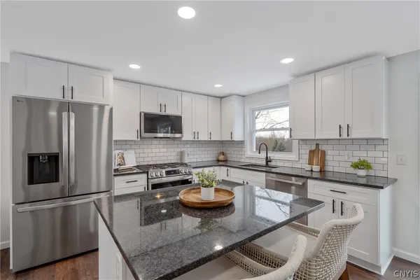 $499,900 | 4079 Jordan Road, Skaneateles, NY 13152