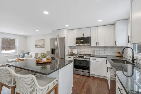 $499,900 | 4079 Jordan Road, Skaneateles, NY 13152